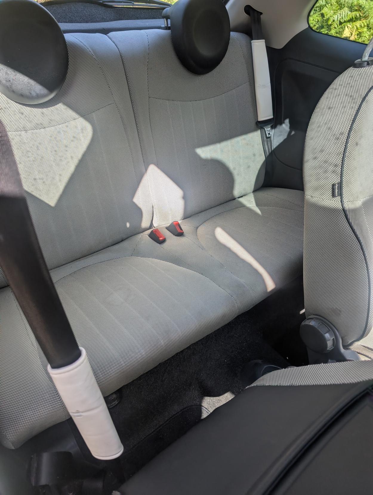 Fiat 500 1.2 Lounge Hatchback 3dr Petrol Manual Euro 5 (s/s) (69 bhp)