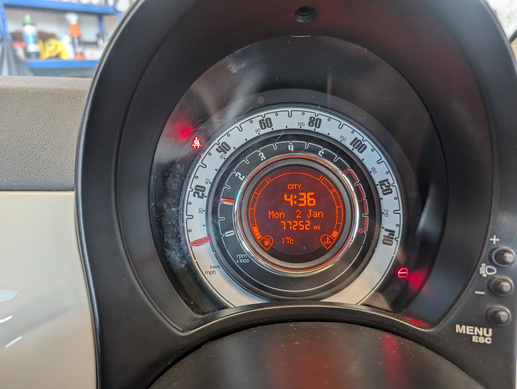 Fiat 500 1.2 Lounge Hatchback 3dr Petrol Manual Euro 5 (s/s) (69 bhp)