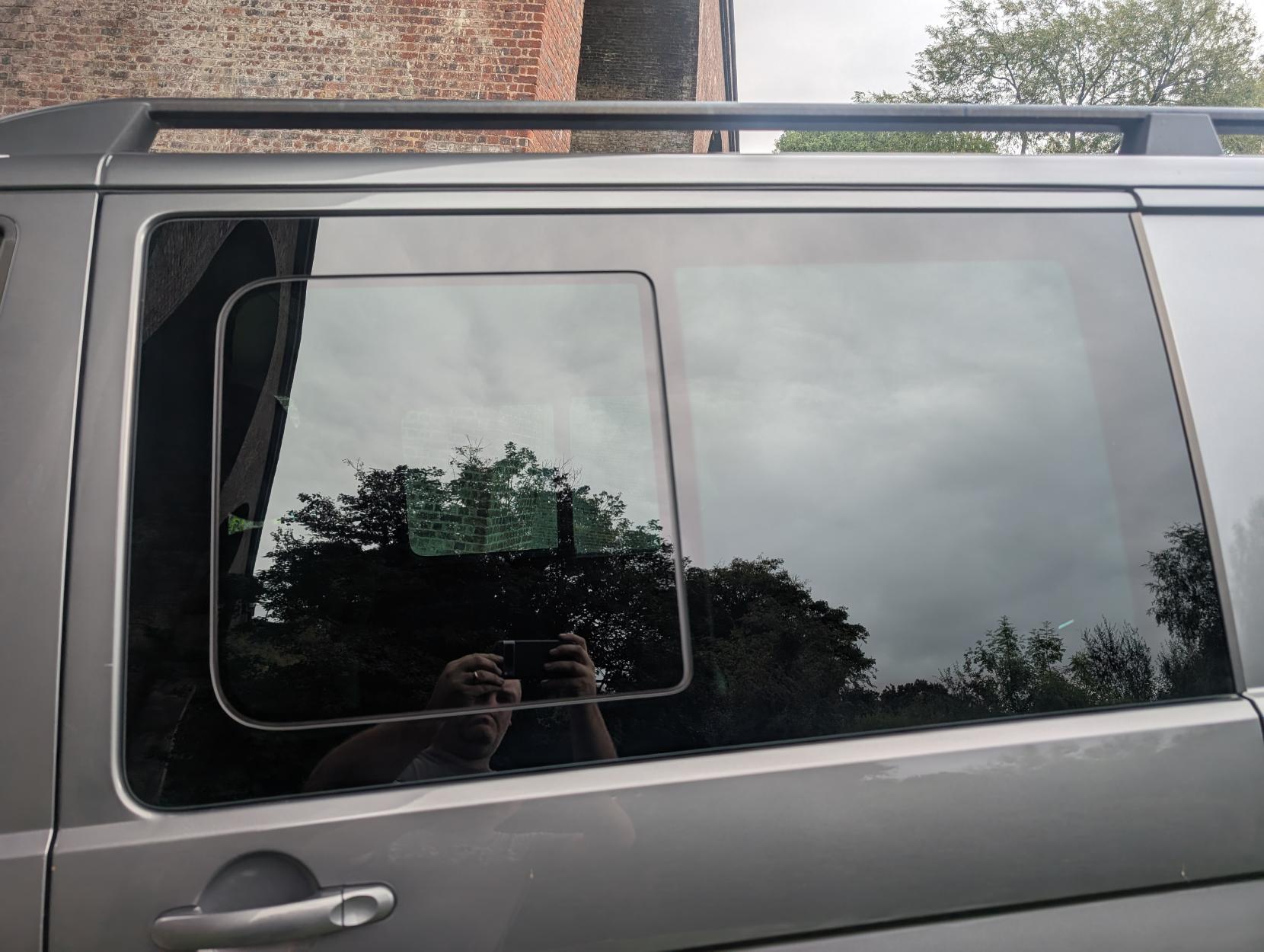 Volkswagen Transporter 2.0 TDI T32 BlueMotion Tech Window Van 4dr Diesel DSG FWD LWB Euro 6 (s/s) (150 ps)